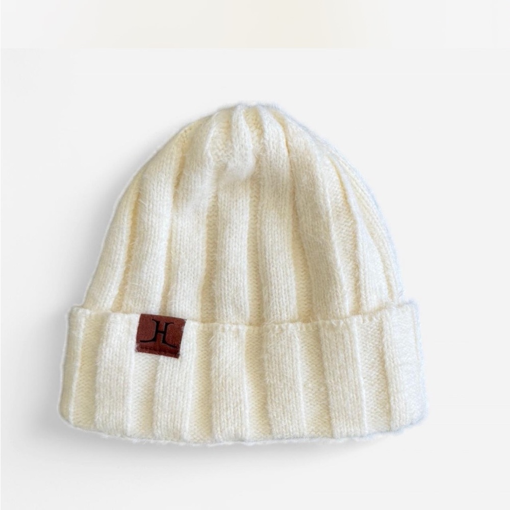Cozy Cream Knit Beanie